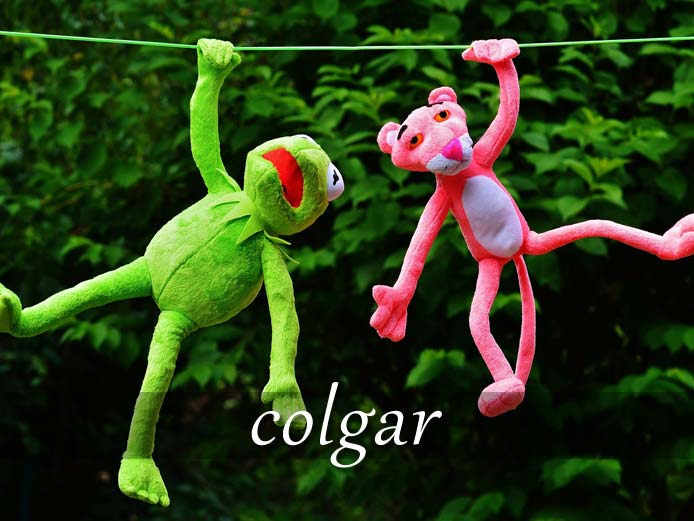 スペイン語の動詞 colgar「吊るす、ぶら下がる」の活用と意味【例文あり】